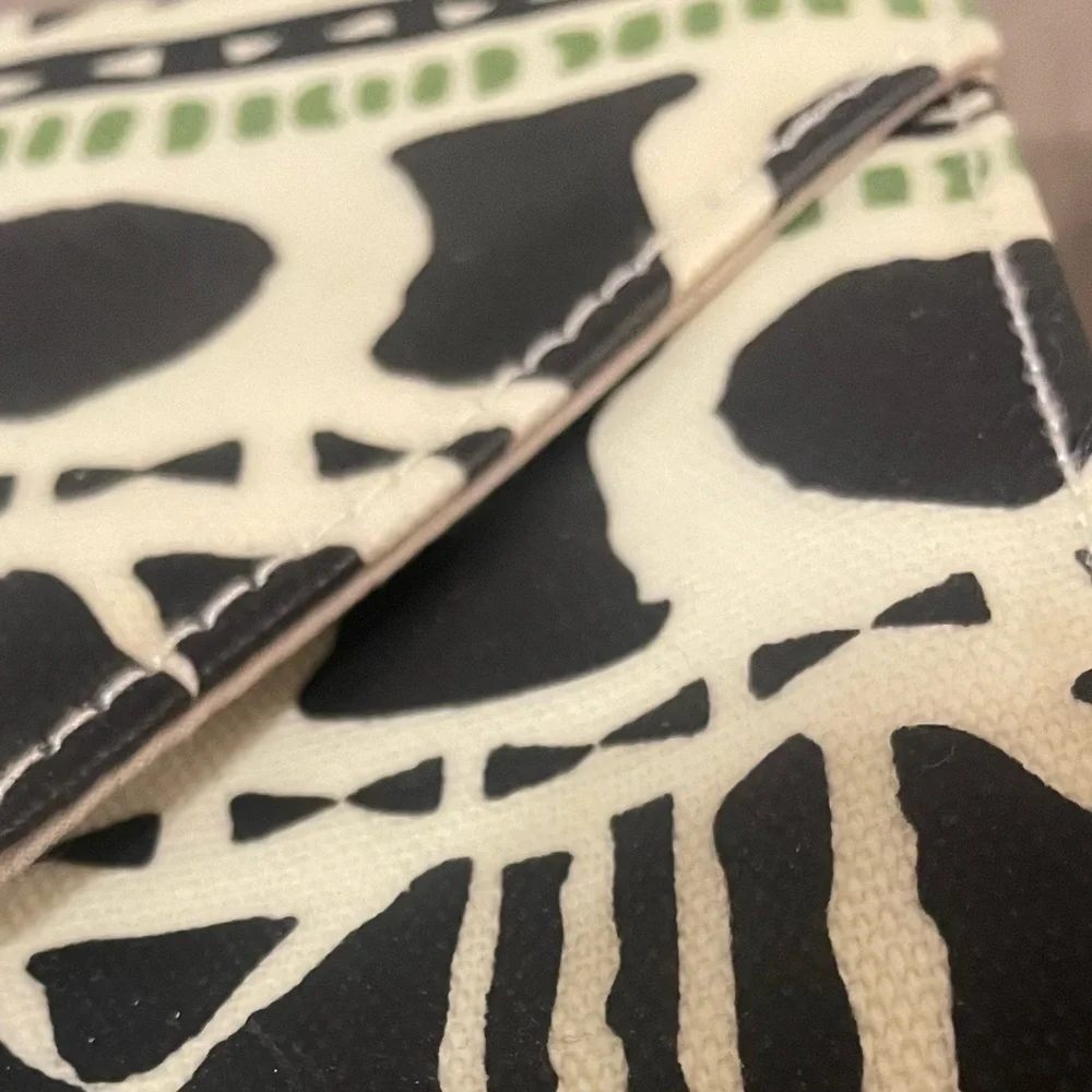 Halsea Rare travel bag wallet beach core clutch